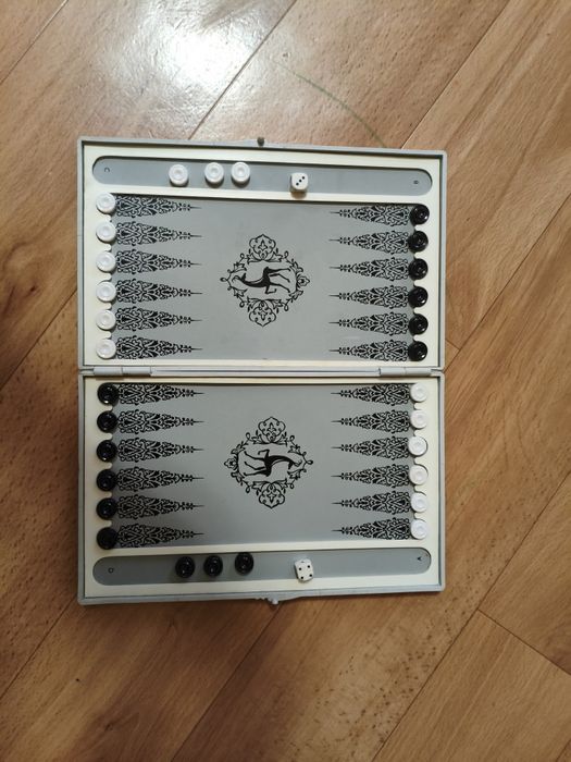 Нарди гральні магнітні