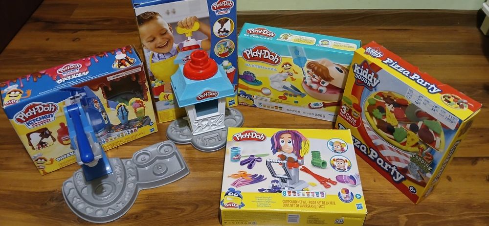 Zestaw Play-doh.