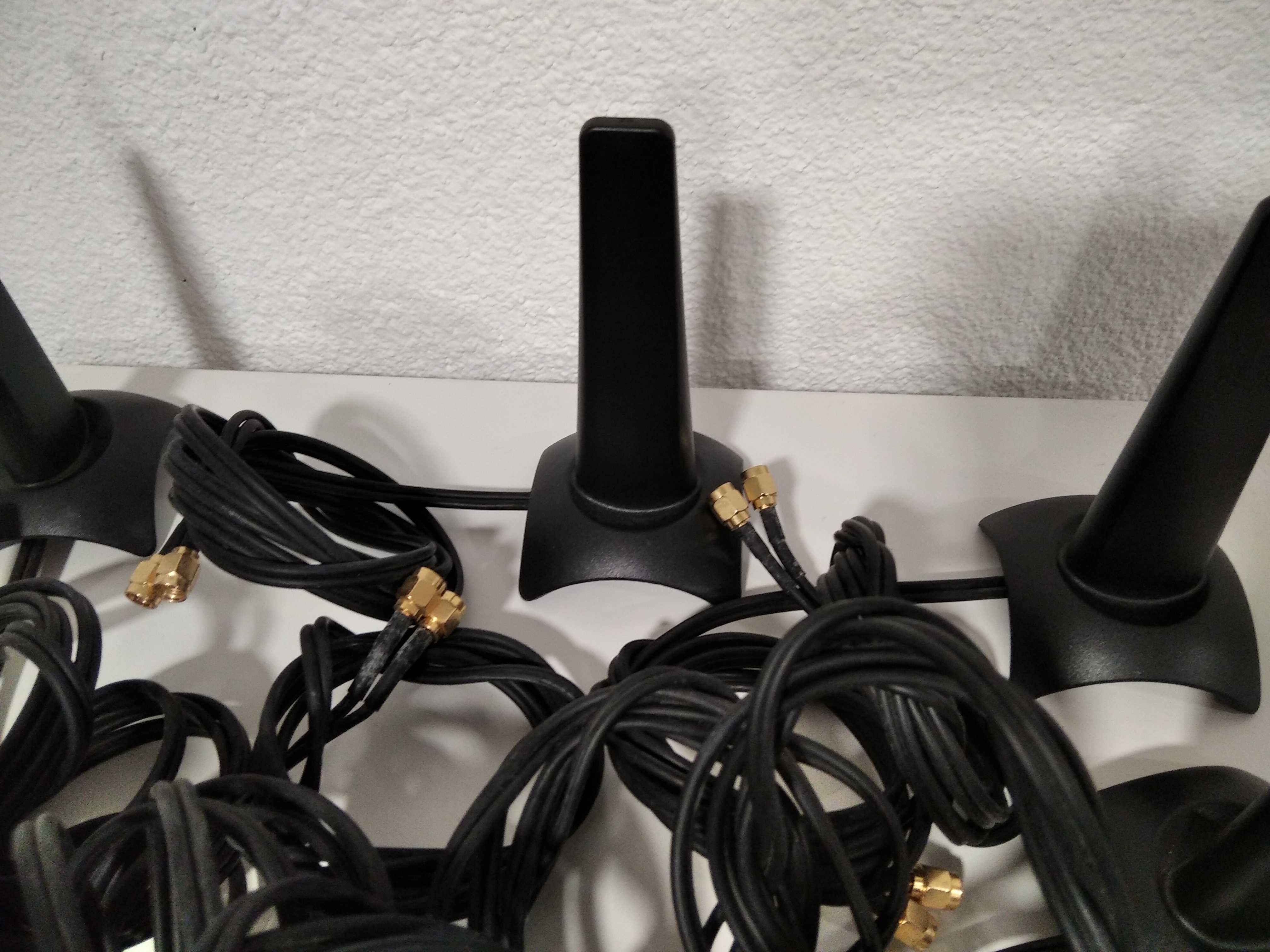 Antenas wifi com 2 ligações
