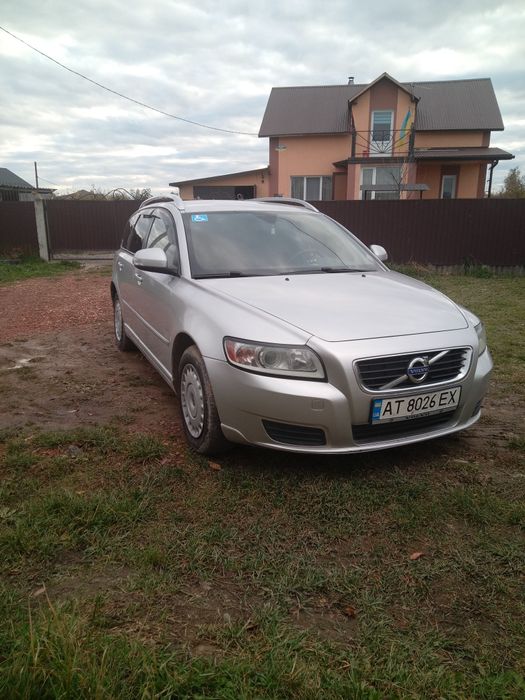 Продам авто Volvo V50 1.6d 2011p