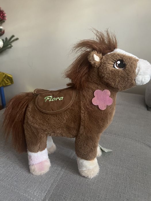 Interaktywny koń Flora