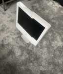 Monitor Mac . Uszkodzony.