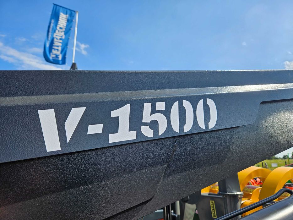 osprzęt do ŁADOWACZ CZOŁOWY V1500 zetor 5245/6245/7045/7245 URSUS 912