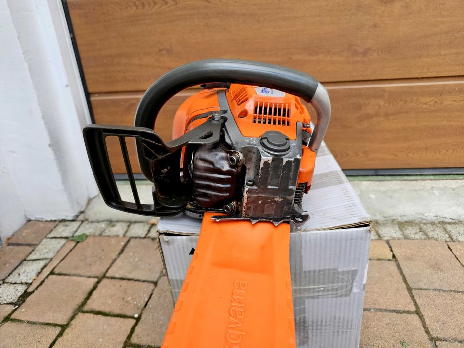 HUSQVARNA 550XP G z grzaną rączką stan BDB