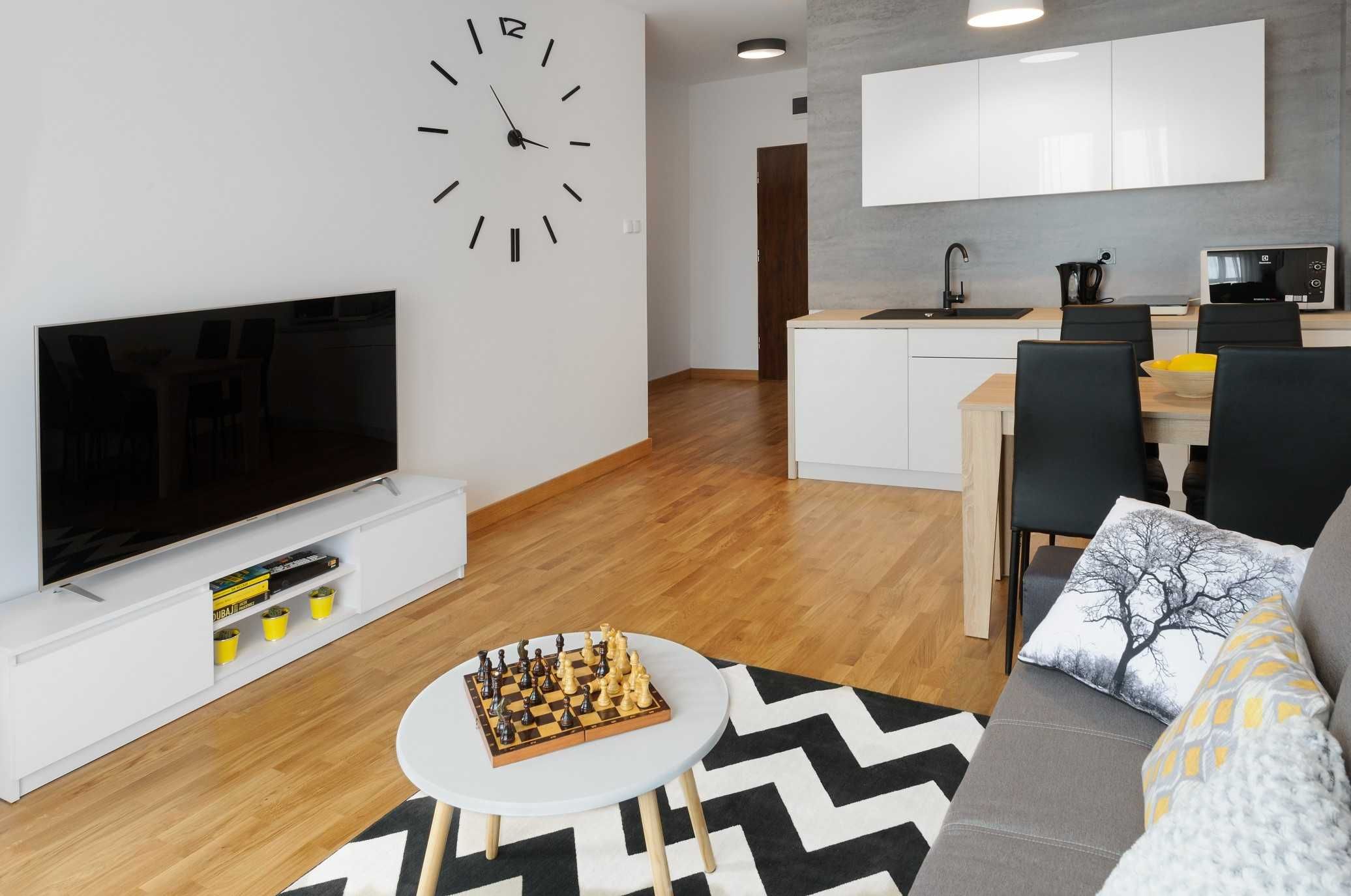 Wolny od 28. 07.elegancki apartament w Kołobrzegu blisko morza parking