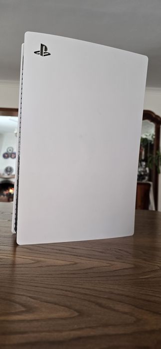 Playstation 5 com muito pouco uso