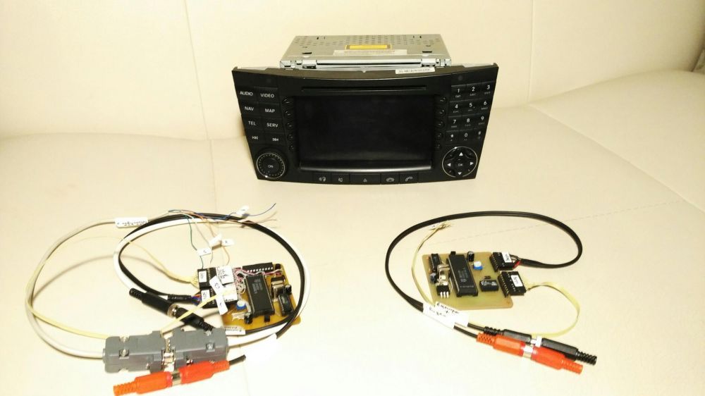 Mercedes COMAND NTG1(2) - адаптер камеры заднего вида SNAKECOM NTG1(2)