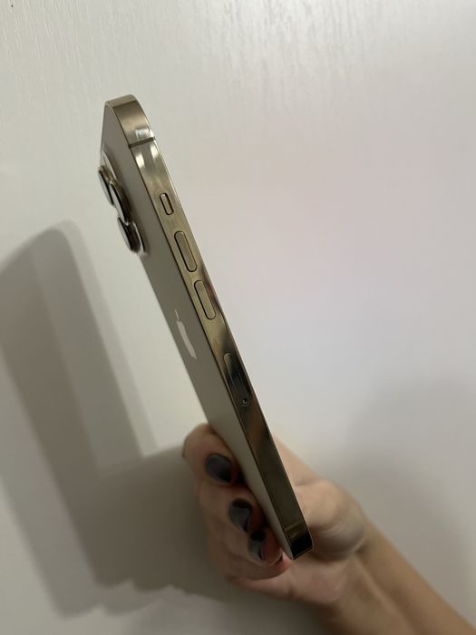 Айфон 13 про 265гб золотий стан ідеальний