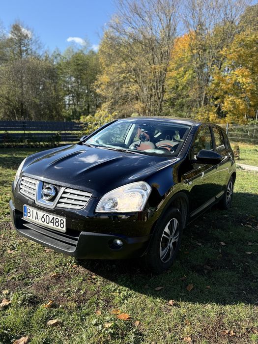 Nissan Qashqai 1.6B bdb stan, maly przebieg