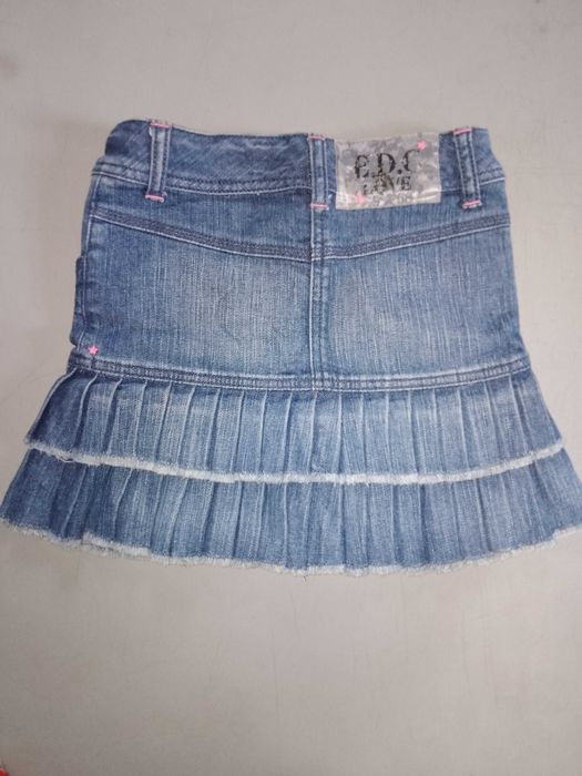 Спіднички джинсові для дівчинки на зріст 130-140 см.