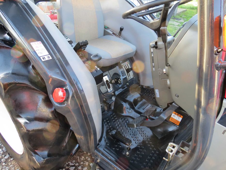 Yanmar японський мінітрактор трактор