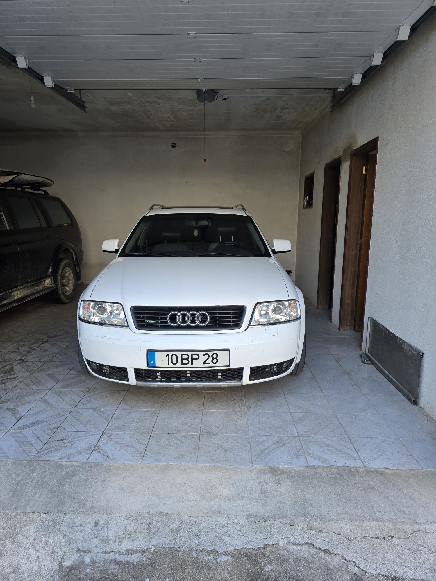 Audi A6 Allroad - 180cv - poucos km's