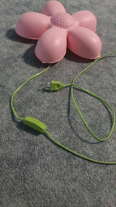 Lampa ścienna IKEA kwiatek