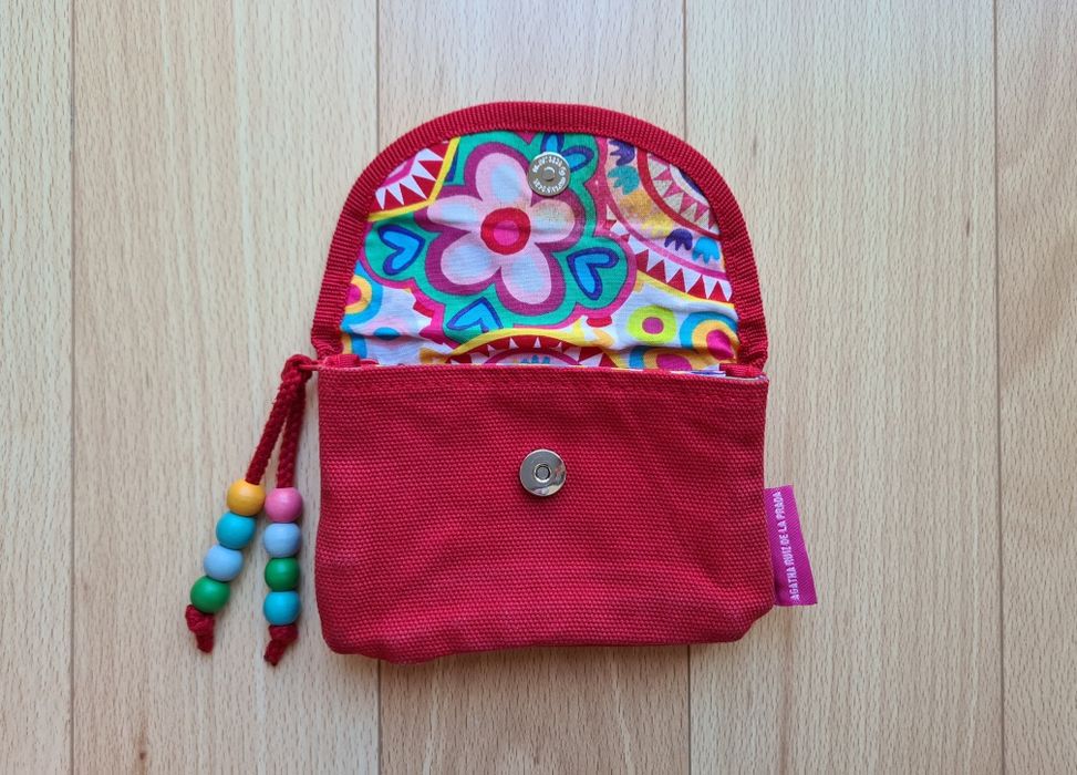 Carteira vermelha Agatha Ruiz de la Prada