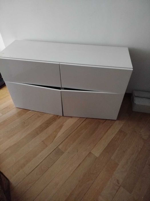 Móvel de escritório/sala branco em bom estado