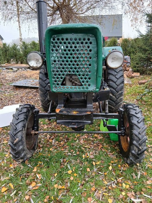 Esiok Solidna konstrukcja