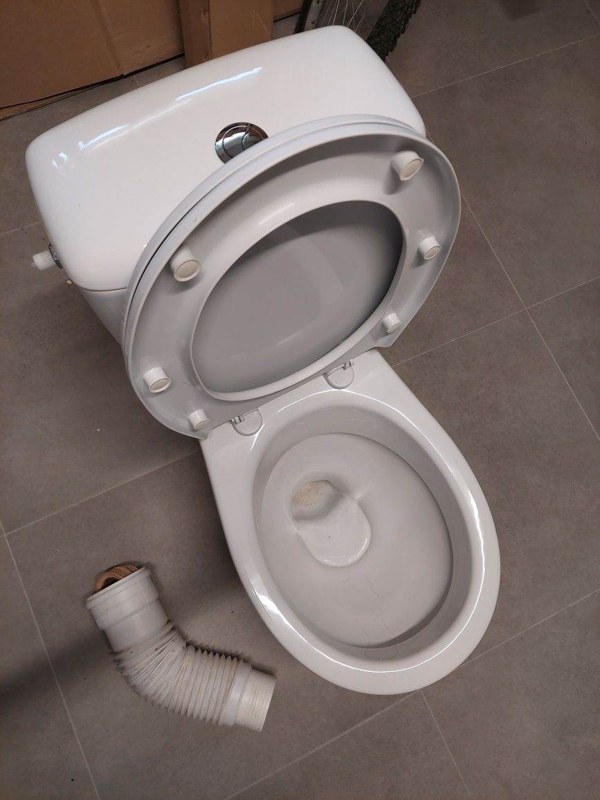 Kompakt WC Cersanit  z deską