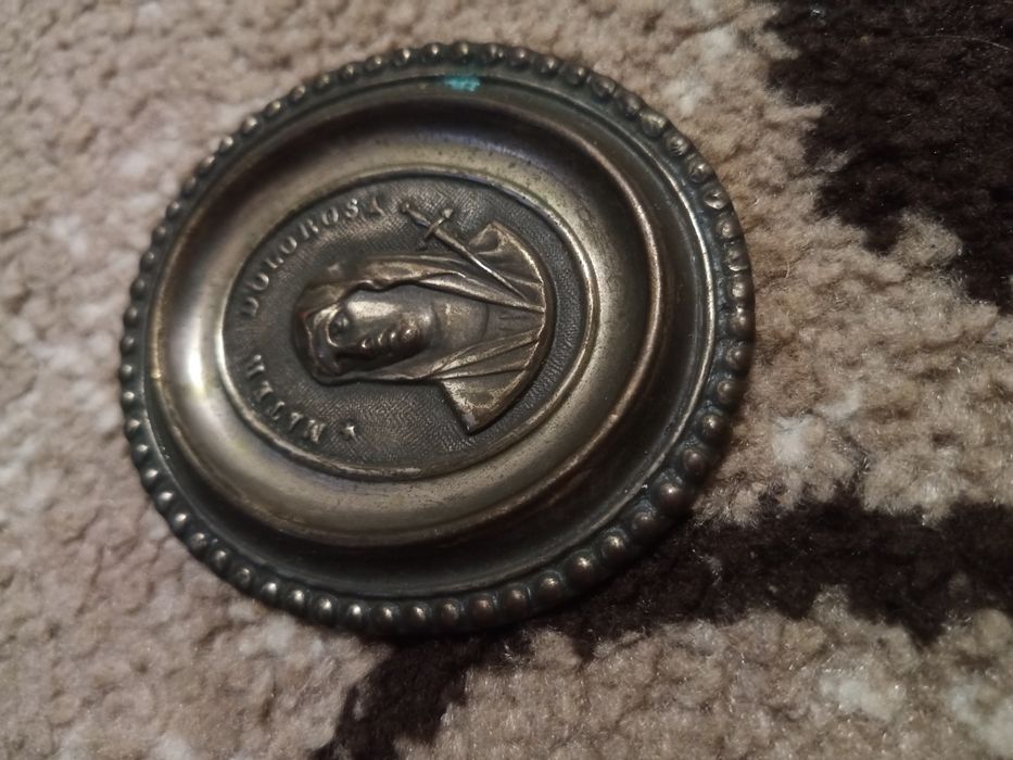 Накладка невідомо регелійна