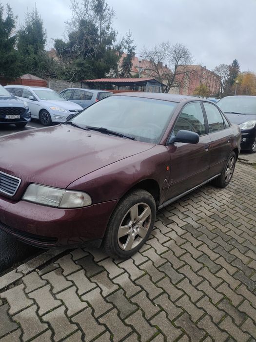 Audi A4 B5 1.6 benzyna + LPG