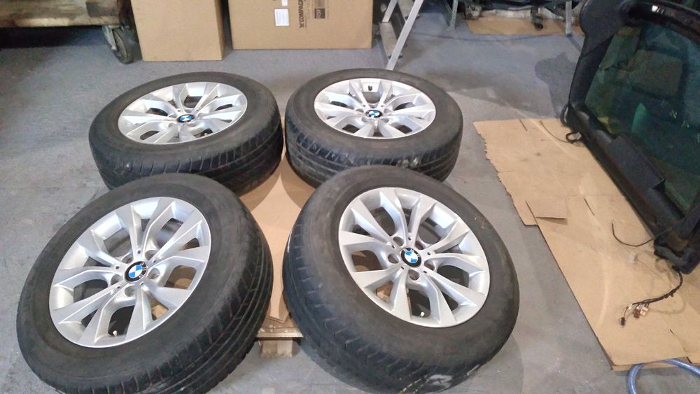 Danlop 225/60/17 felga BMW