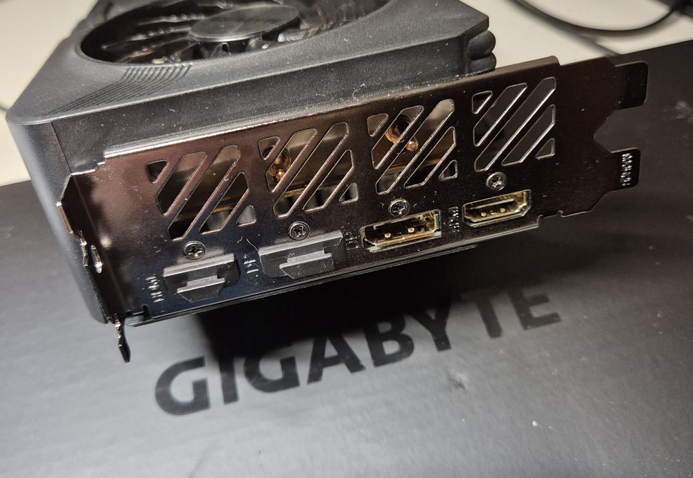 GeFeorce RTX 4060 Ti Gaming OC 16GB