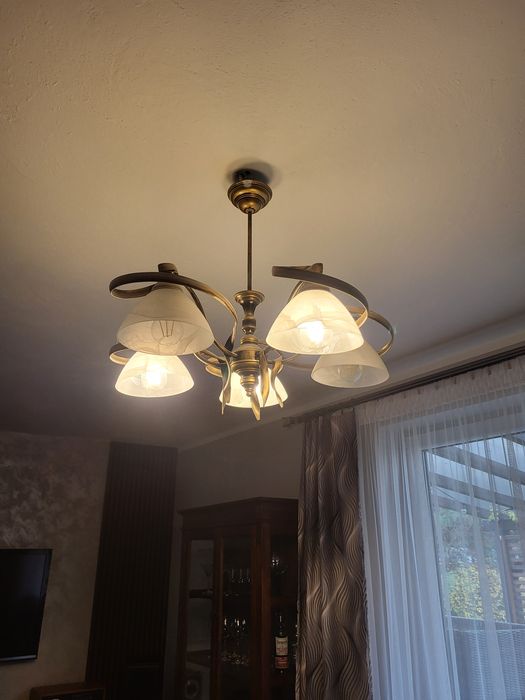 Żyrandol pięcio ramienny