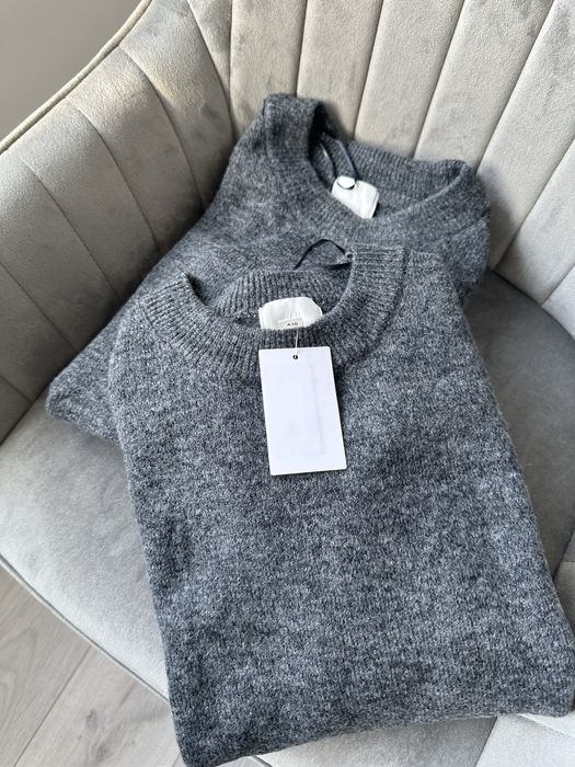 Жіночий светр H&M
