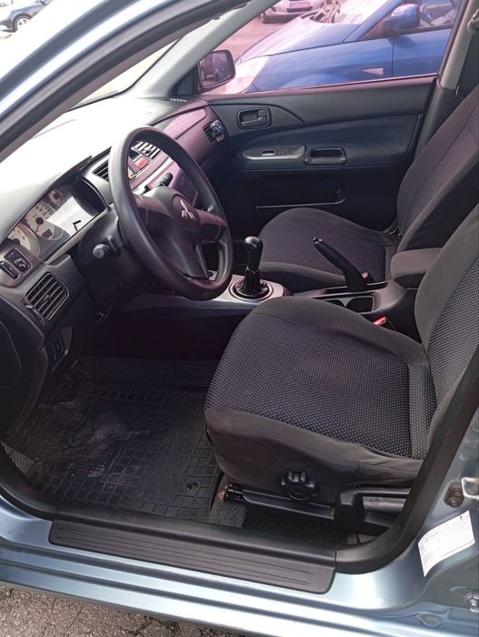 Мітсубісі лансер 9