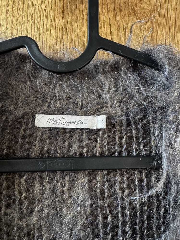 Moherowy Sweter zapinany na guzik