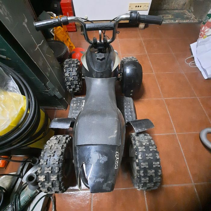 Vendo mini moto 4