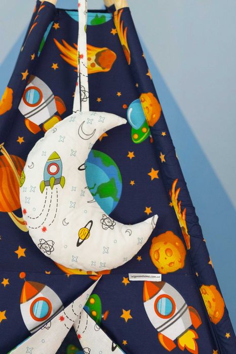 Дитячий вігвам “Космос” з планетами + підвіска Місяць у подарунок
