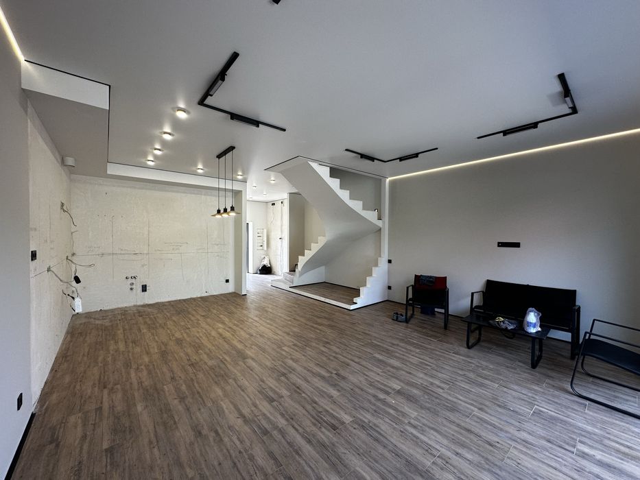 Таунхаус квартира дом с ремонтом мебелью Киев метро Осокорки Дарницкий