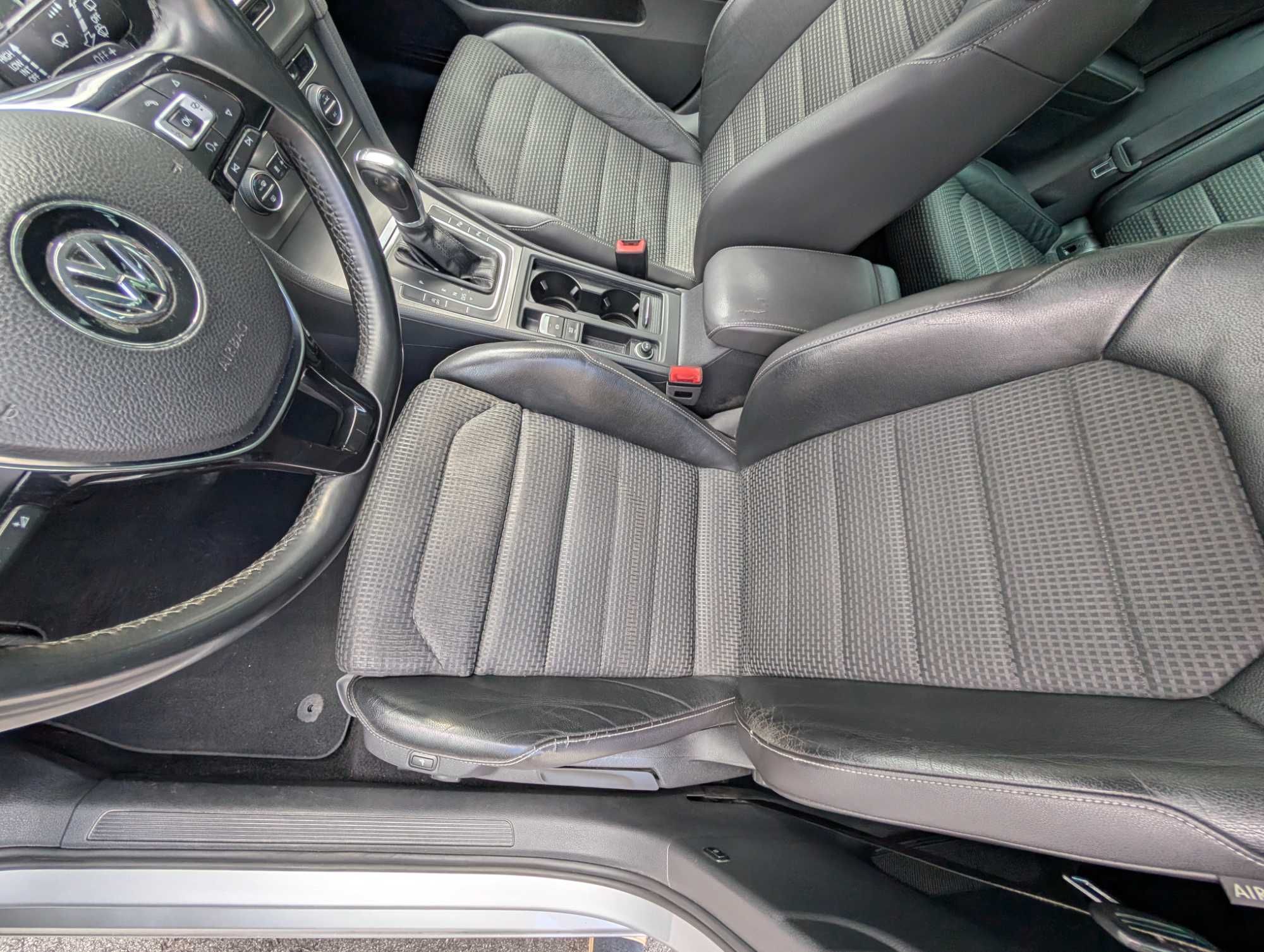 VW Golf 7 Variant 1.6 TDI DSG Highline