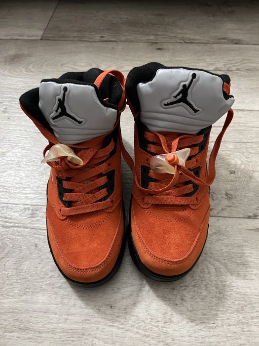 Jordan 5 Retro Dunk on Mars WMNS