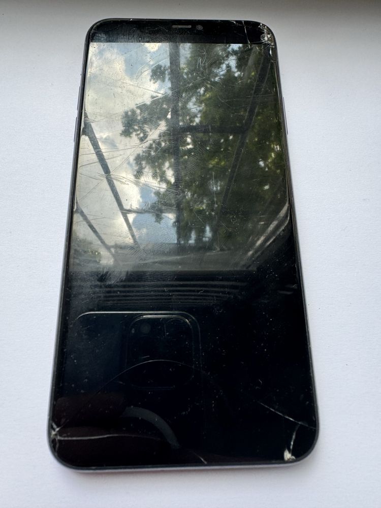 Iphone 11 pro max 64 gb rsim с rsim