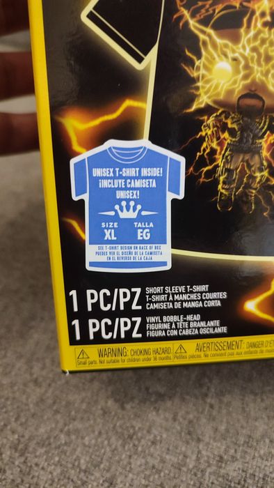 Funko Pop Spiderman Electro 1164 (Glow) - Tshirt XL