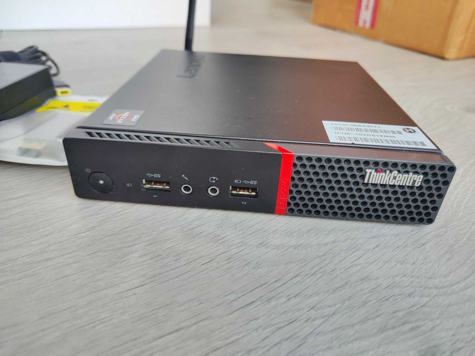 Lenovo M715q Ryzen 5 Pro 2400GE RAM 8GB SSD 128GB Windows 10 Pro