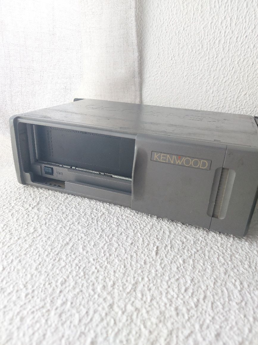 Caixa de CD's Auto rádio Kenwood KDC-C710