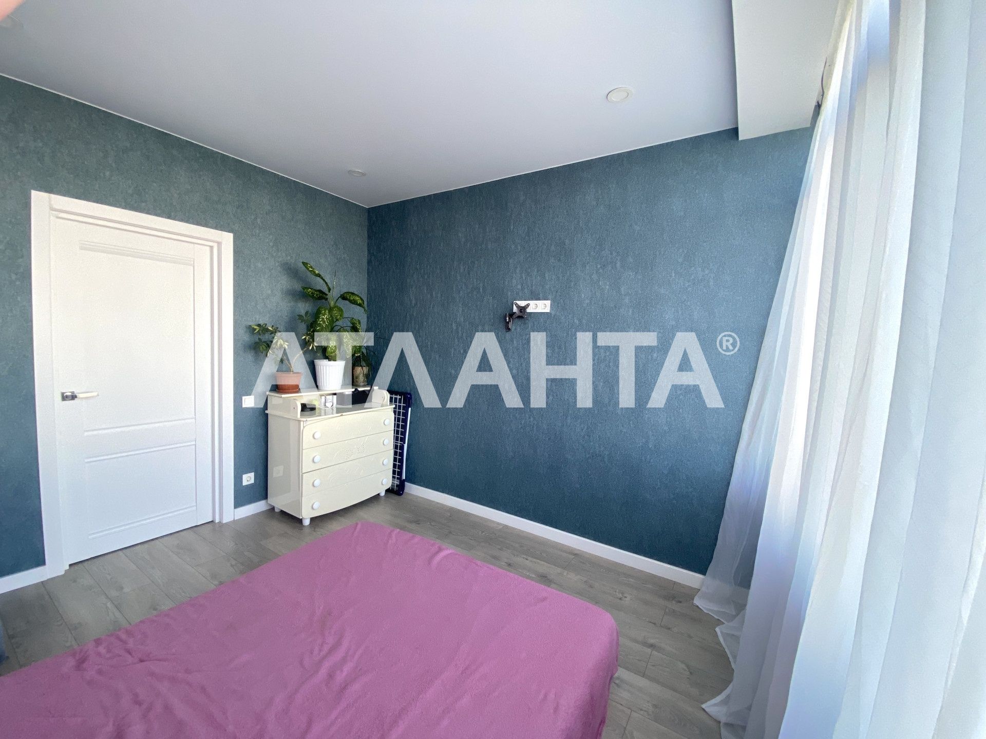3х комн.с ремонтом застройщика KADORR, 34 Жемчужина

В новом ЖК от над