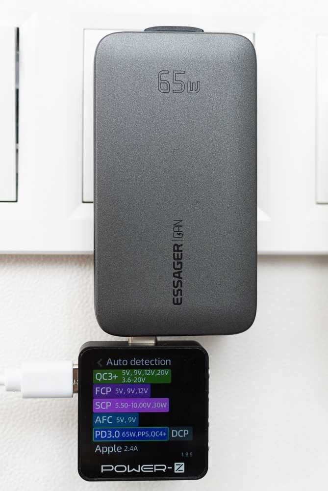 Тонкий зарядний пристрій Essager 65W GaN, QC, PD, PPS, USB-C + USB-A