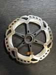 Disco Shimano MT800 203mm Novo
