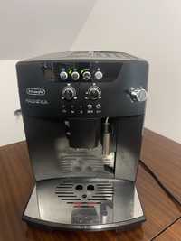 Ekspres Delonghi magnifica esam 04.110.B