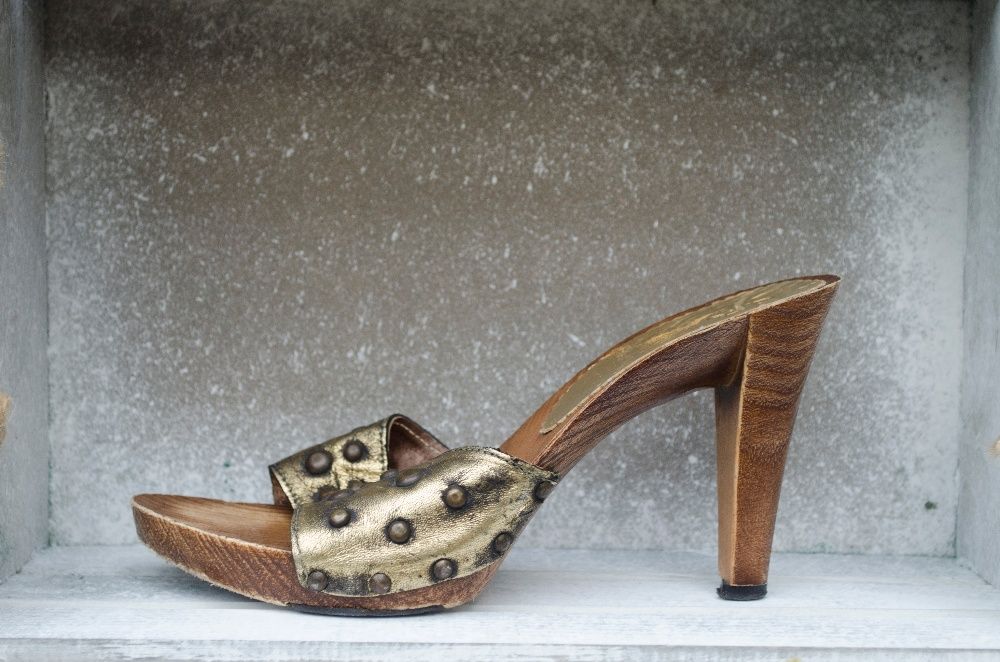 Устойчивые стильные босоножки на каблуке, фирменная обувь Луцк