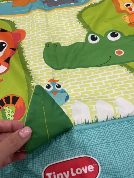 Ігровий килимок для немовлят Tiny Love