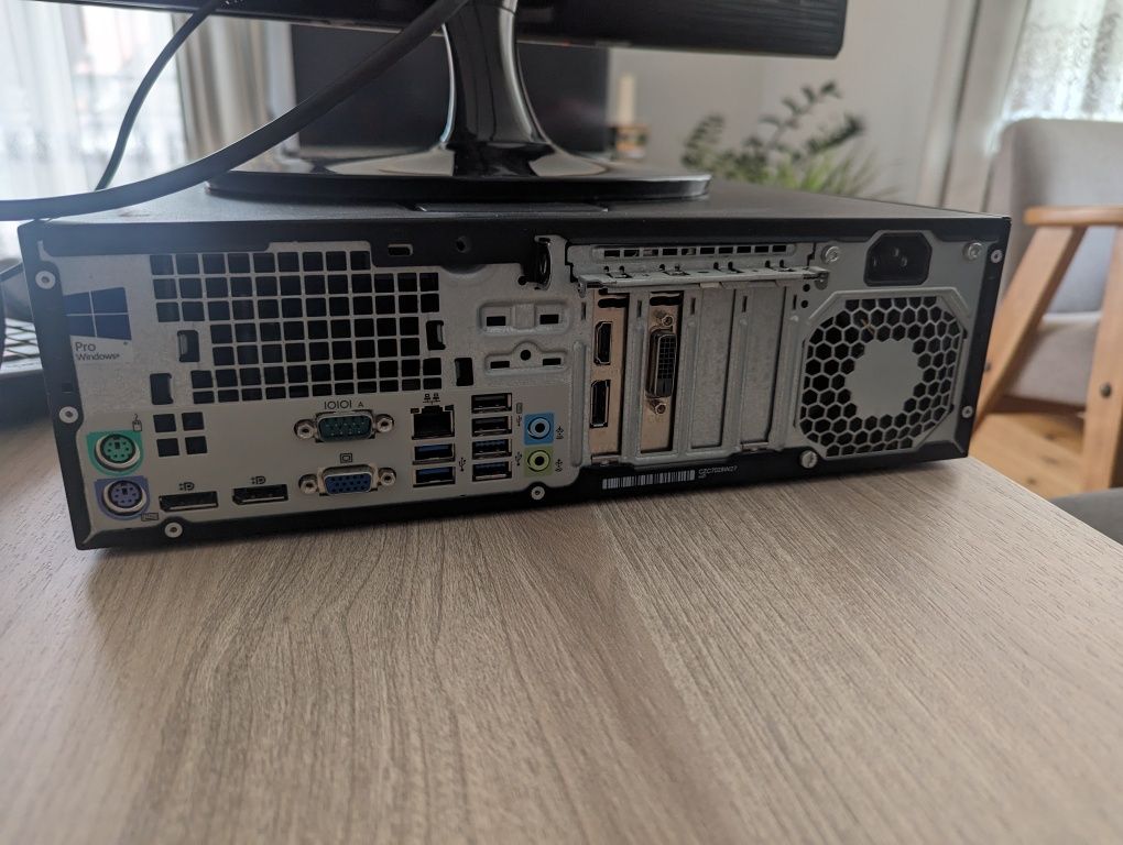 Zestaw komputerowy HP ProDesk Windows 10 GeForce GTX 1050 Ti 4G