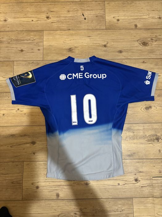 Sprzedam meska pilkarska koszulke używana