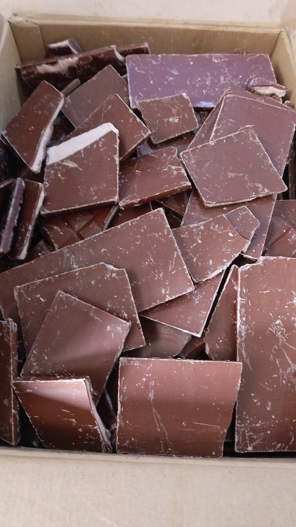Шоколад некондиция
