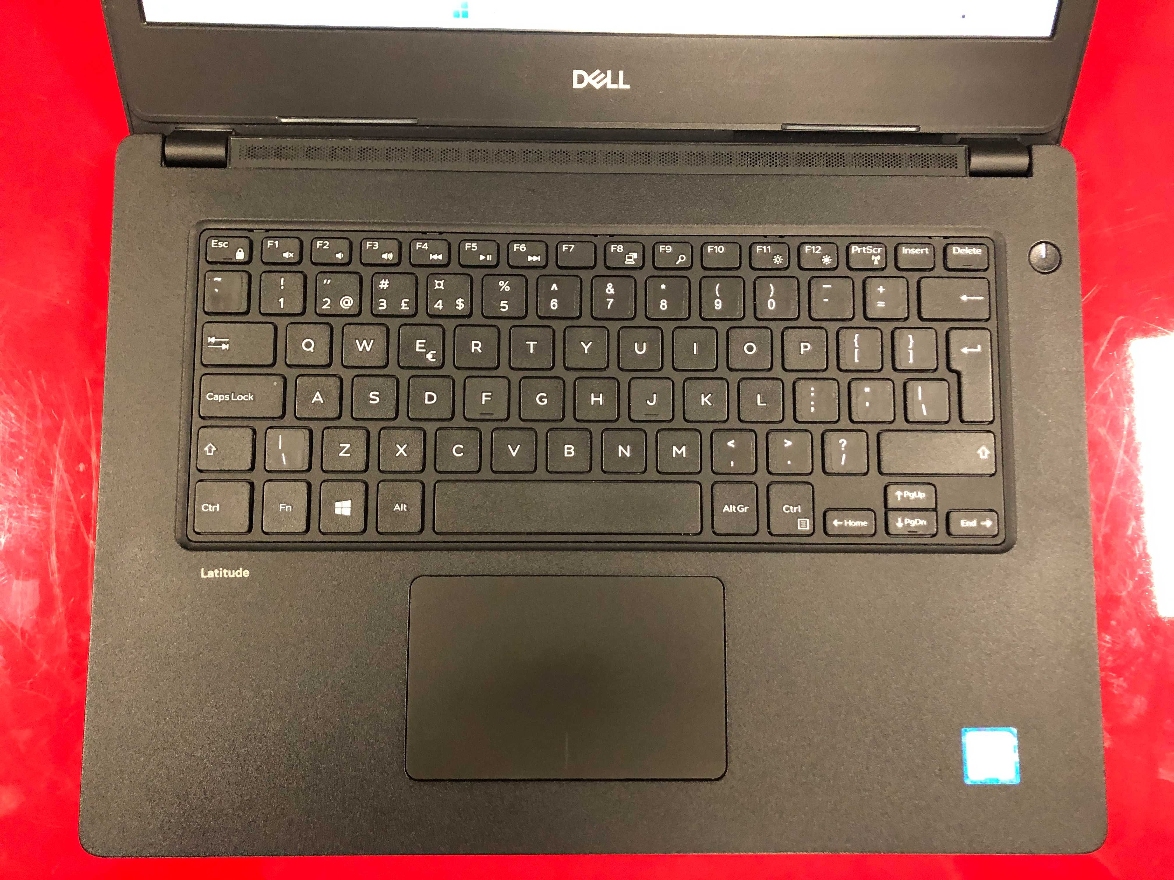 Laptop Dell Latitude 3480 i3 8GB 256SSD Win11 FV23% HDMI RATY0%