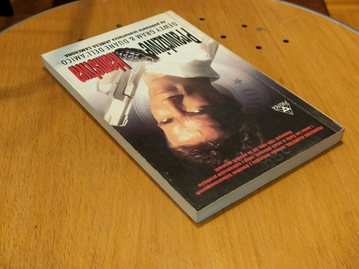 Prawdziwe kłamstwa - Dewey Gram