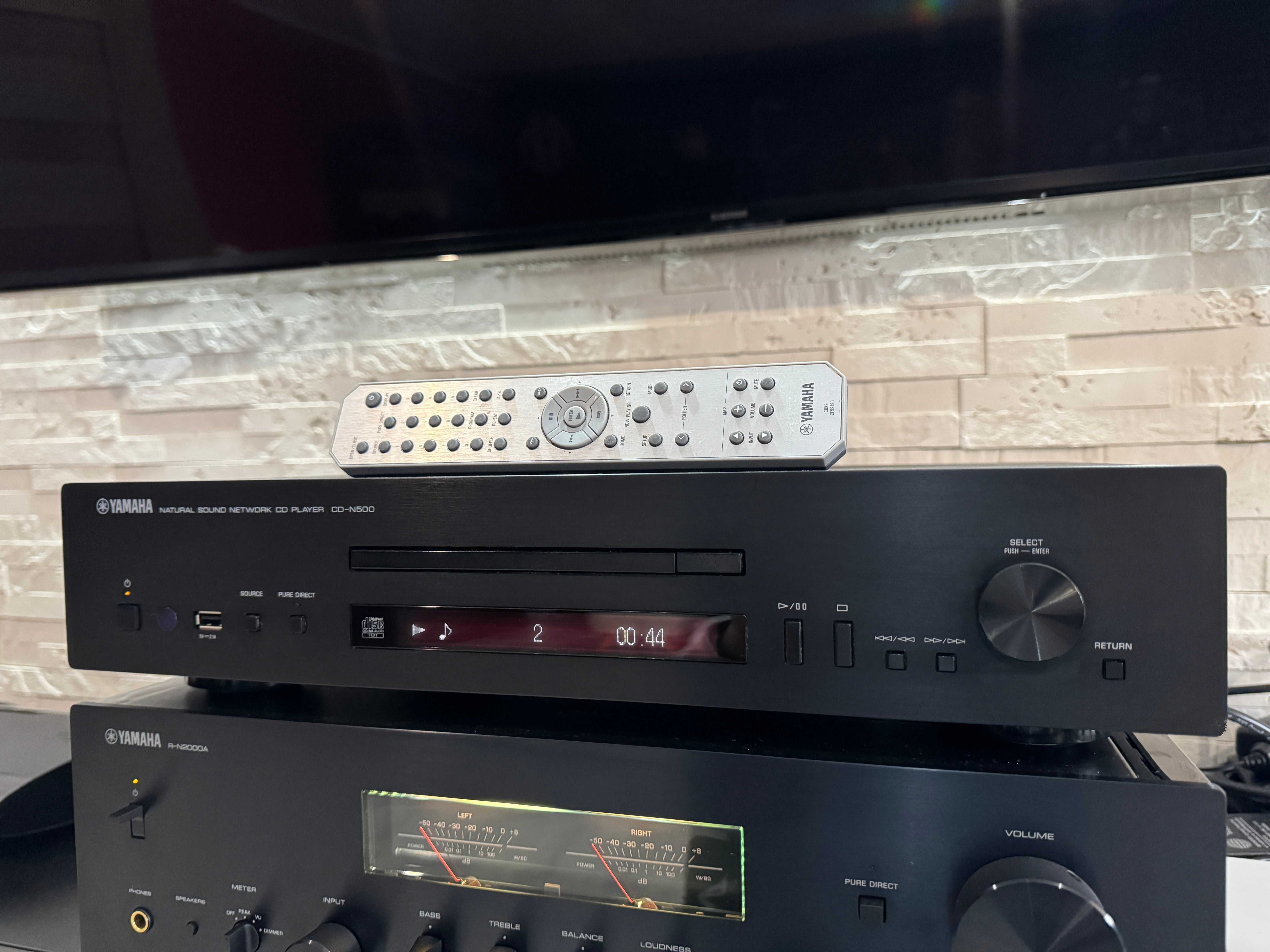YAMAHA CD-N500 odtwarzacz sieciowy streamer Wi-Fi MP3 USB czarny pilot